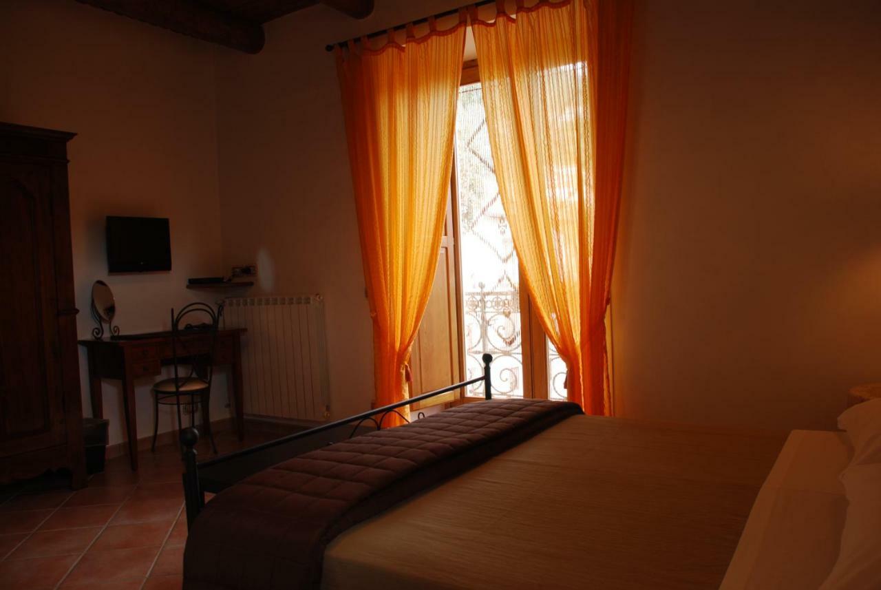 B&B Beata Solitudo Аджерола Екстер'єр фото